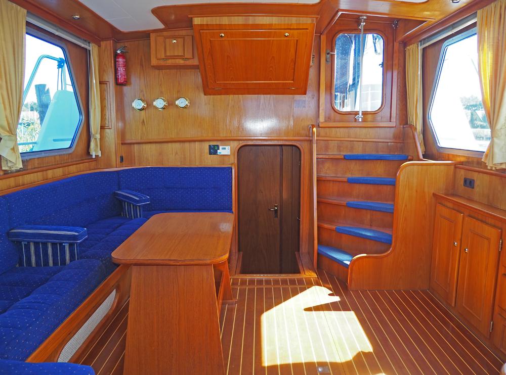 Salon, Innenausstattung